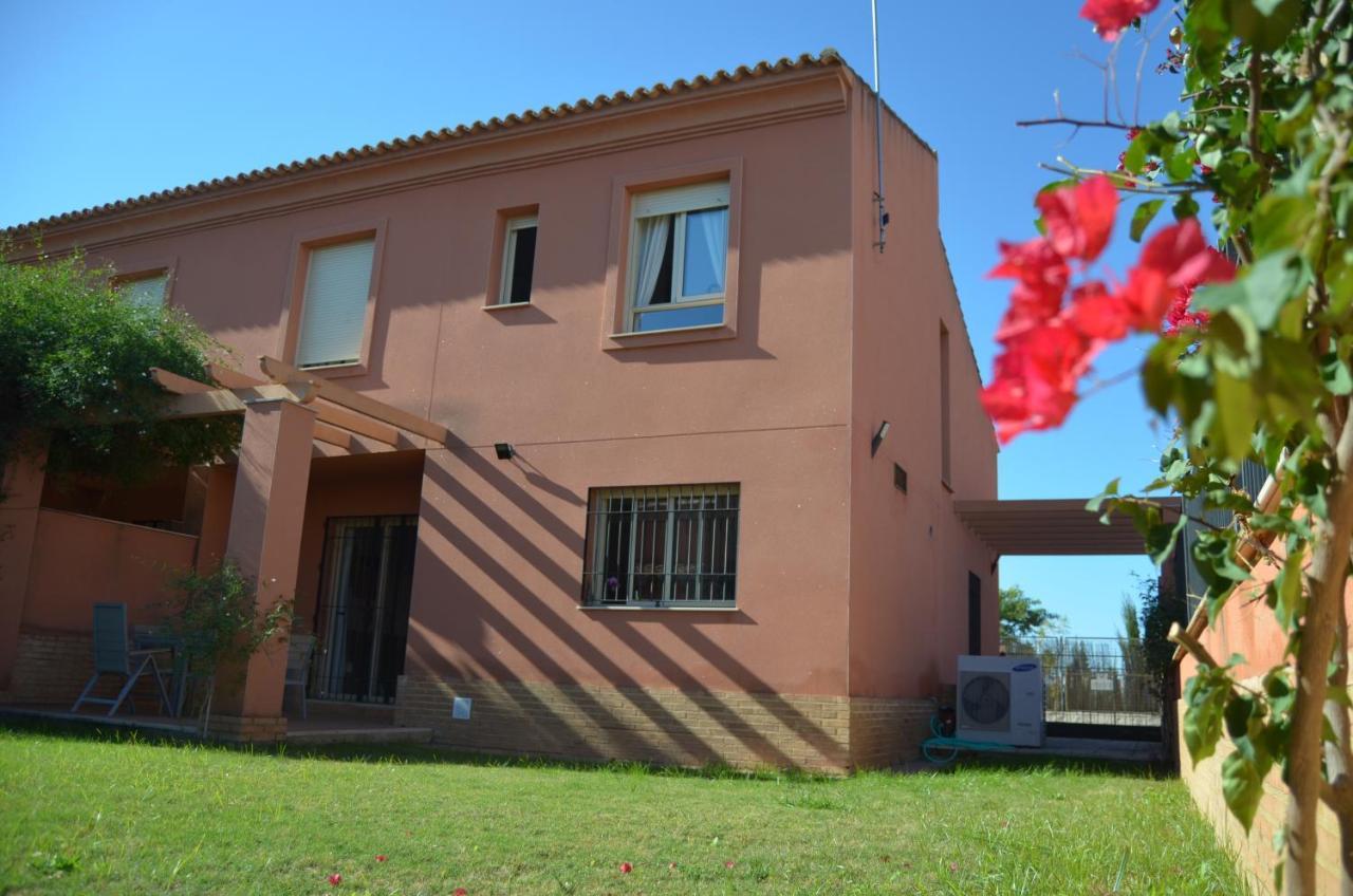 Villa Aznalcazar Sanlúcar la Mayor Exteriör bild